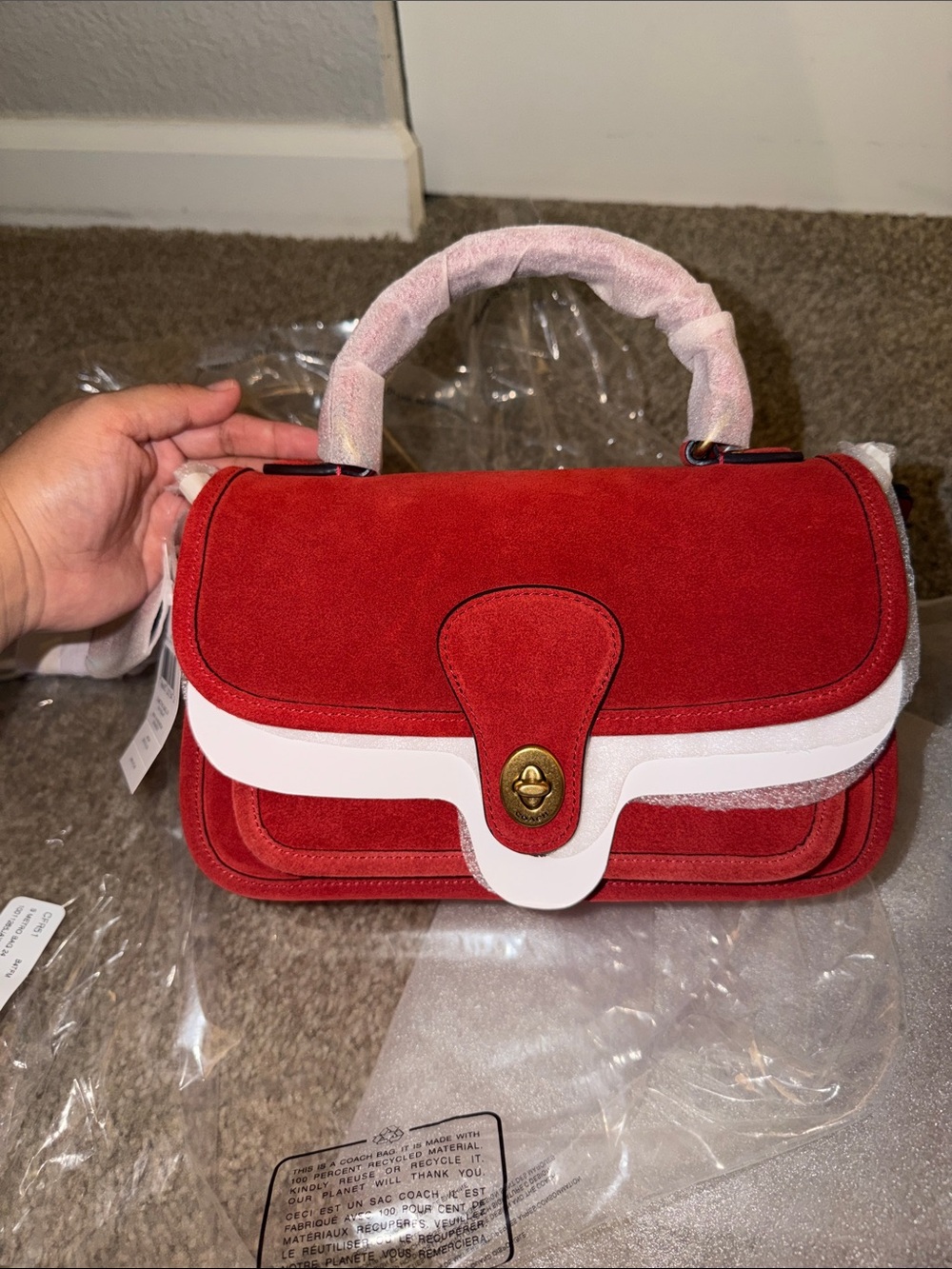 COACH Metropolitan 24 in Candy Apply Red Seude